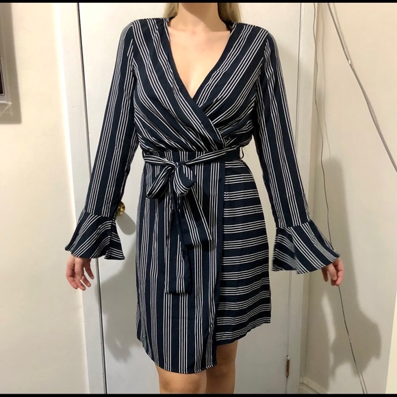 3/$30 Vero Moda Dress - Picture 1 of 4